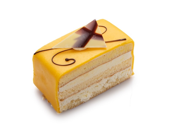 Marsepein slagroomgebakje