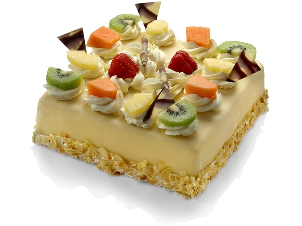 Marsepein slagroomtaart